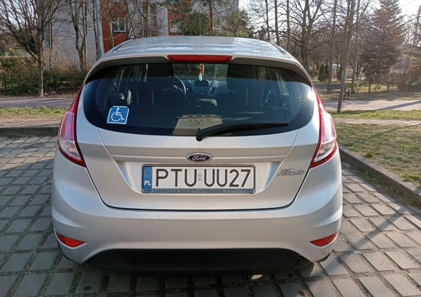 Ford Fiesta cena 19000 przebieg: 143877, rok produkcji 2013 z Poznań małe 16